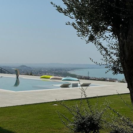 Villa Esmi Durres Kryemëdhej Esterno foto