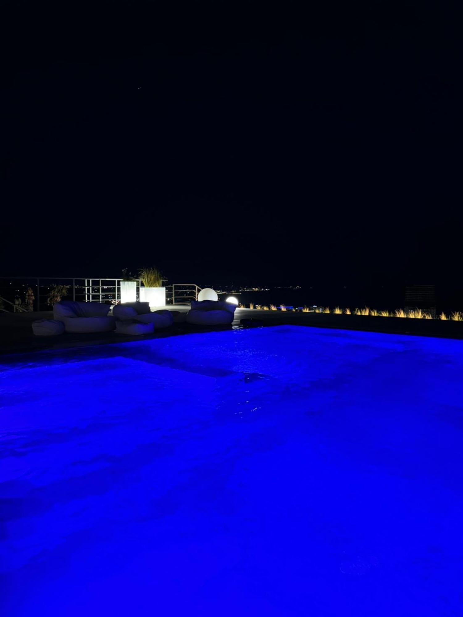 Villa Esmi Durres Kryemëdhej Esterno foto