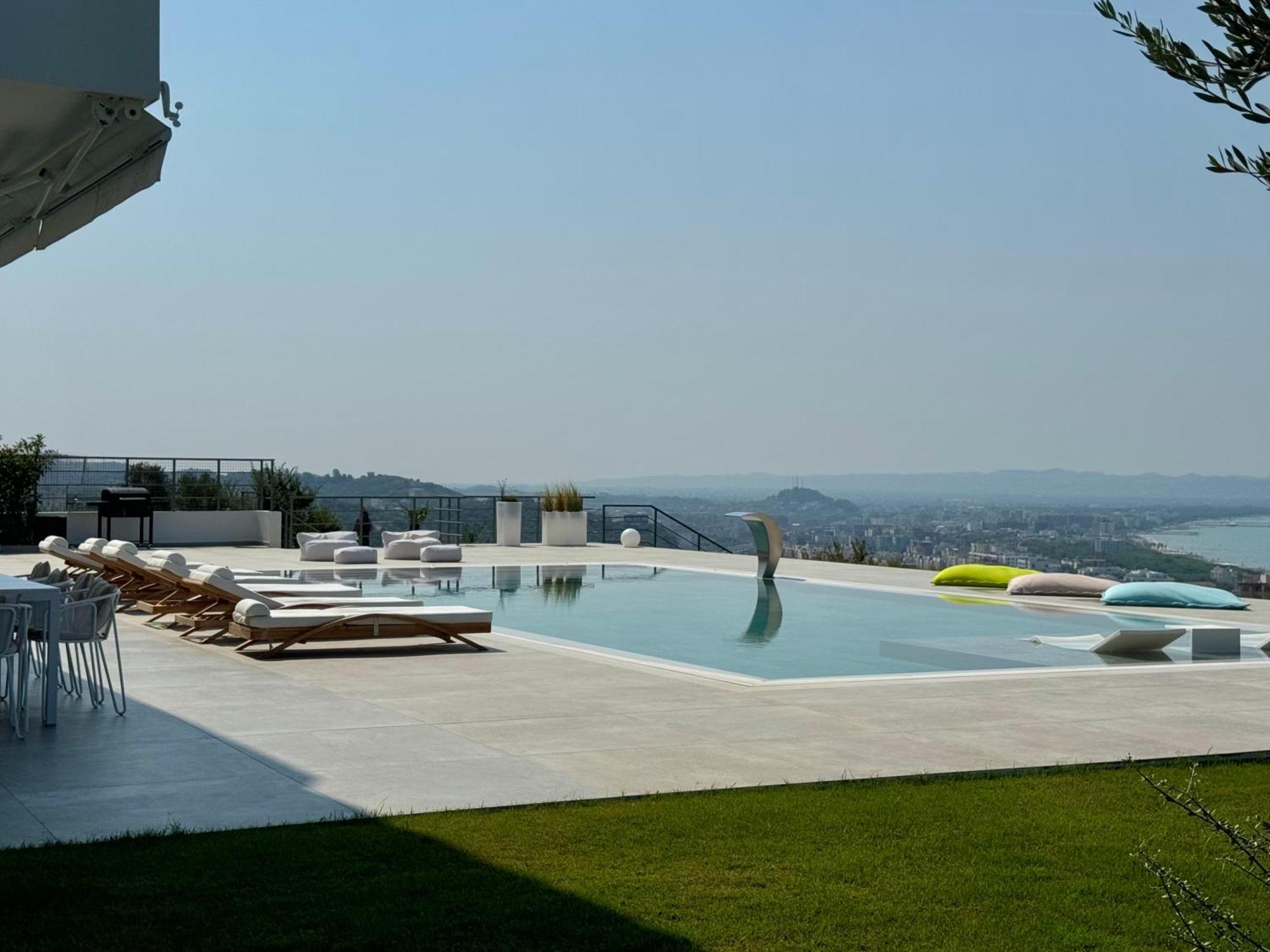 Villa Esmi Durres Kryemëdhej Esterno foto