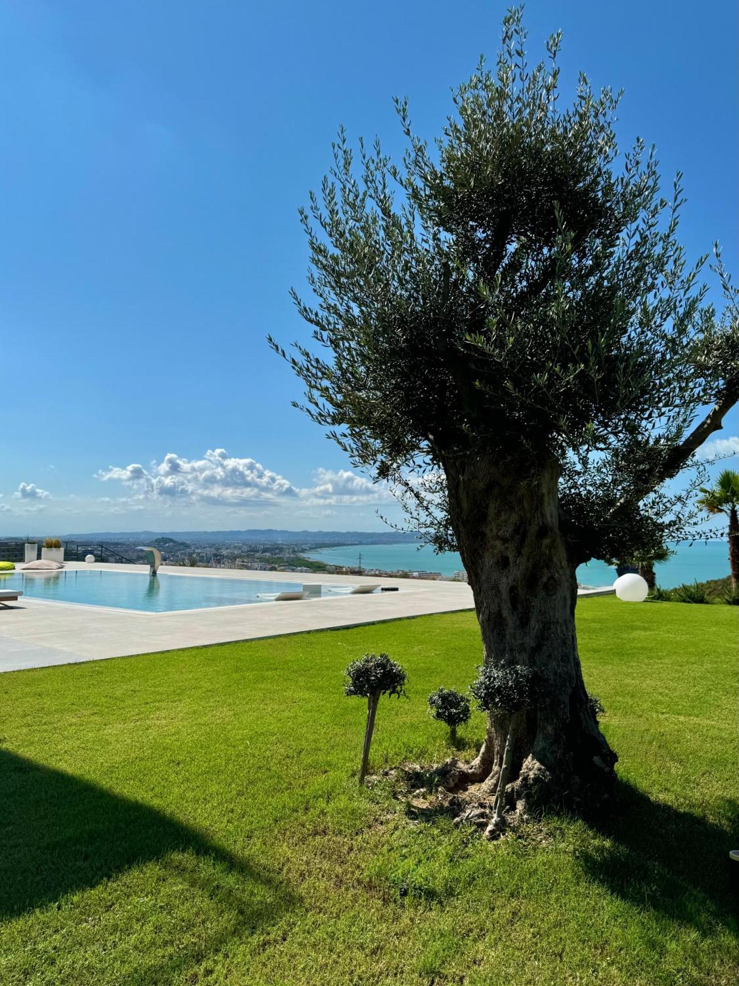 Villa Esmi Durres Kryemëdhej Esterno foto