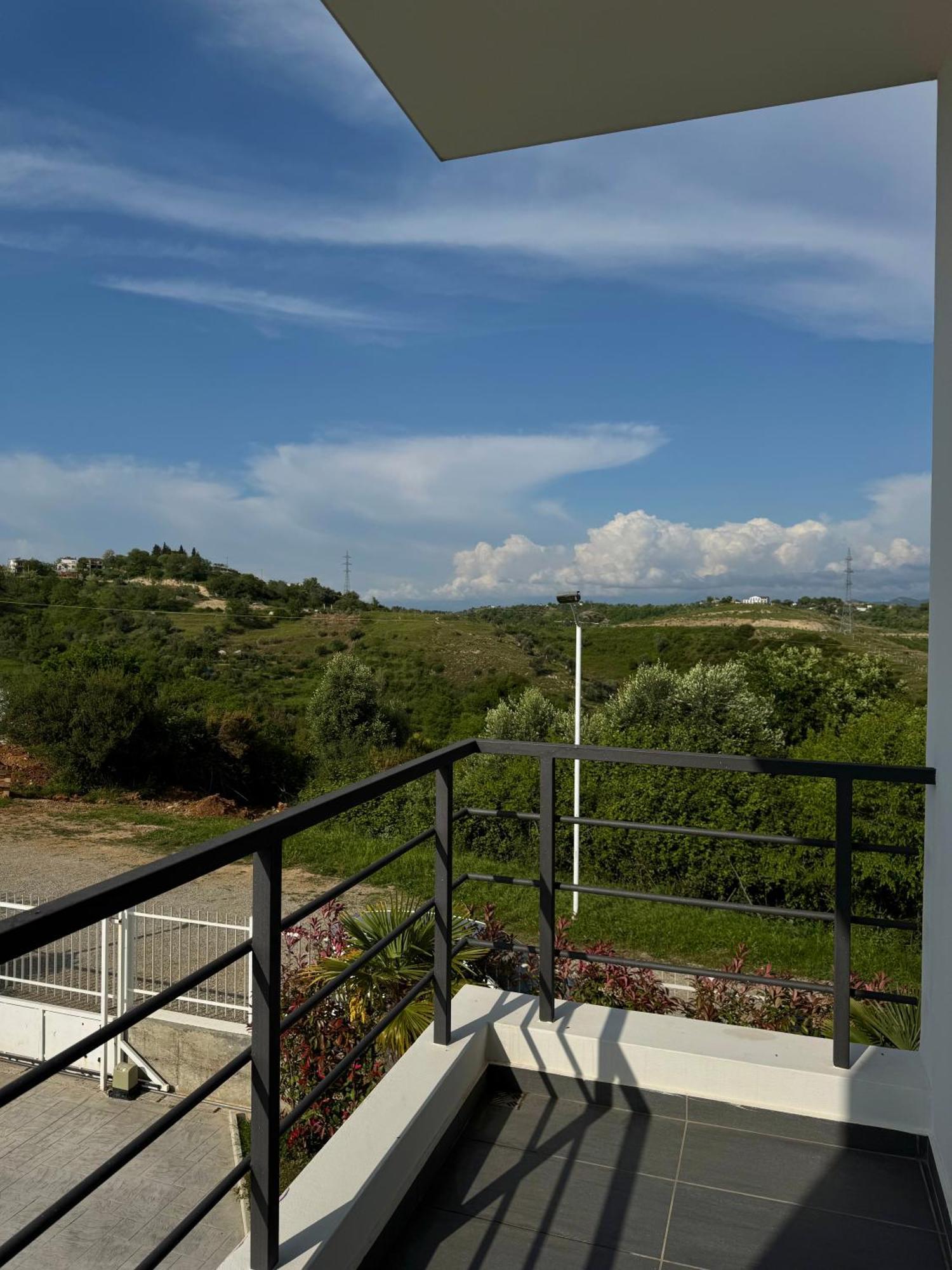 Villa Esmi Durres Kryemëdhej Esterno foto