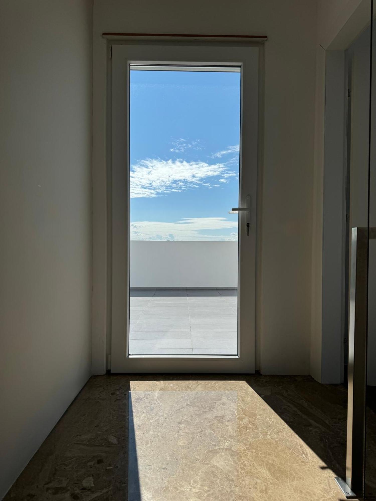 Villa Esmi Durres Kryemëdhej Esterno foto