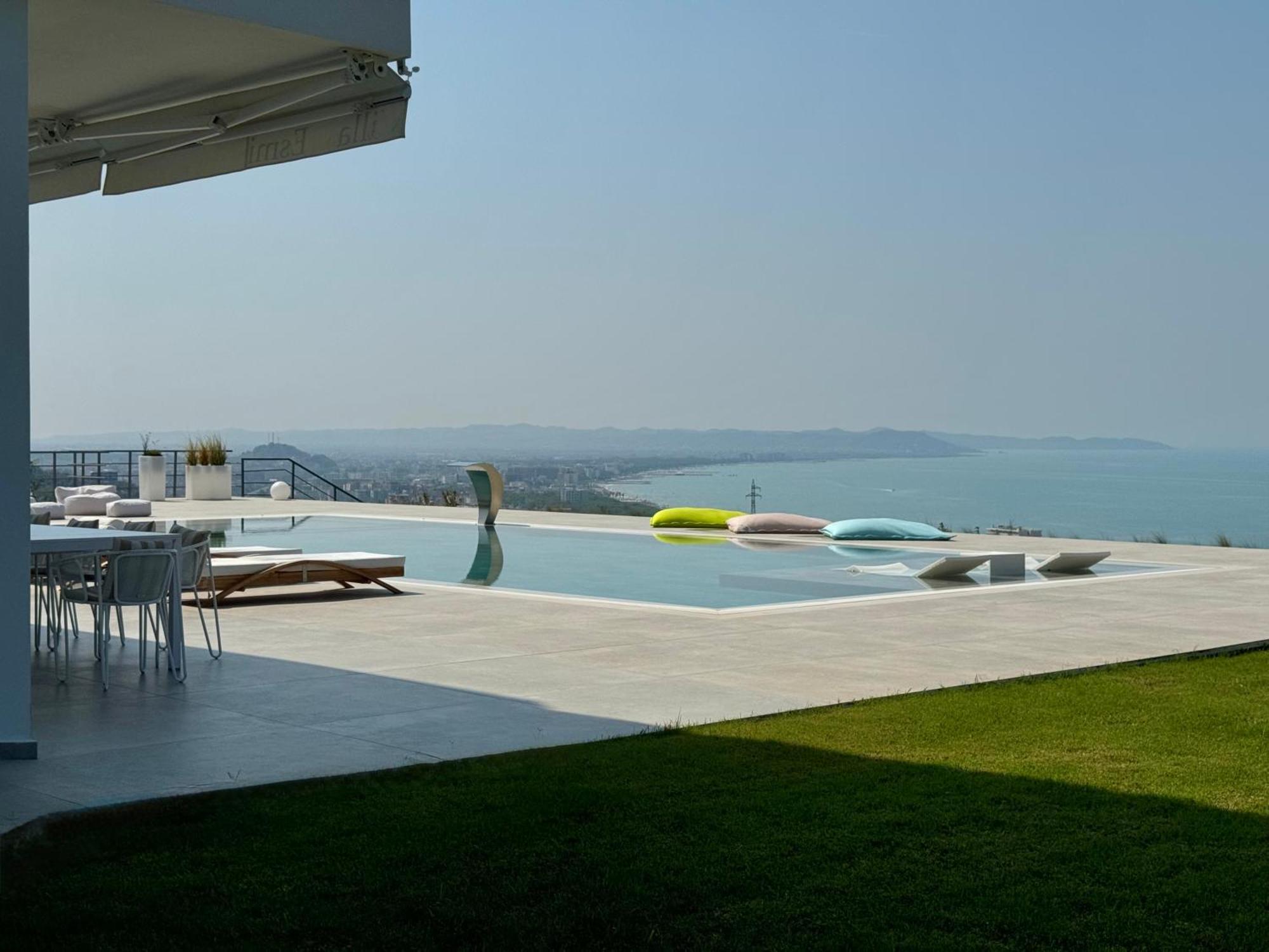 Villa Esmi Durres Kryemëdhej Esterno foto