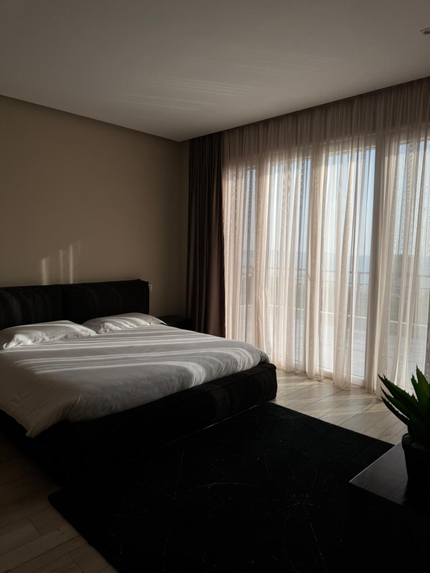 Villa Esmi Durres Kryemëdhej Esterno foto