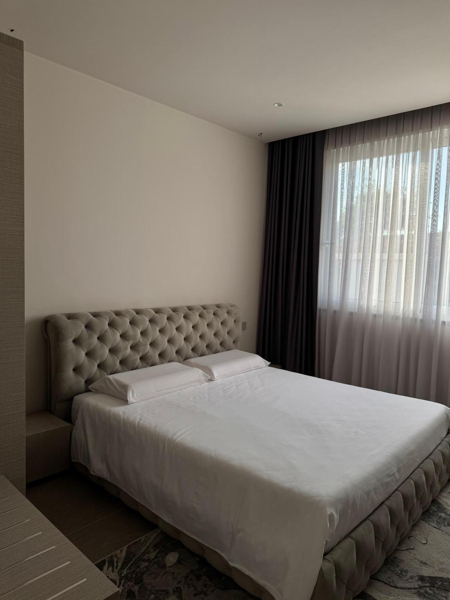 Villa Esmi Durres Kryemëdhej Esterno foto